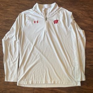 Large Under Armour 1/4 Zip - Wisconsin Badgers